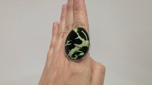 Chrome Chalcedony Ring